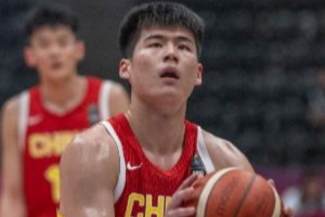 率先发力！陈家政首节6分钟5中4独得11分 三分3中2