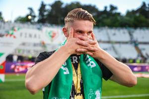 体育赛事-队报：阿森纳希望稍低于7000万欧签哲凯赖什，同时关注阿克利乌舍