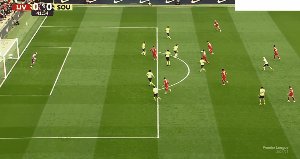 伟德体育-【英超】萨拉赫点射双响 利物浦3比1南安普敦